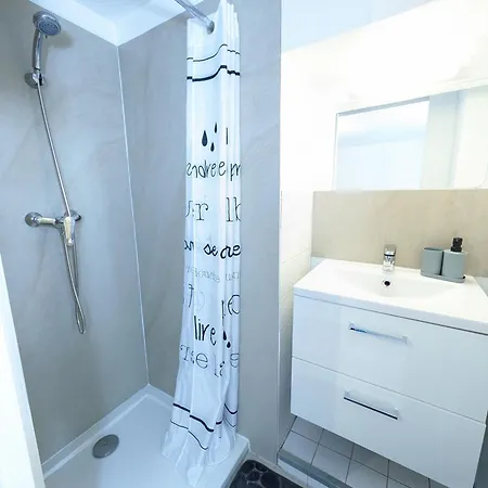 Le Nanty - Duplex Cosy Et Central- Acces Gare Et Centre Apartman